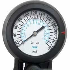 Pompe à Pied Force Workshop Alu - 16.5 Bars -Promos VTT Magasin pompe a pied force workshop alu 165 bars p image 92653 grande