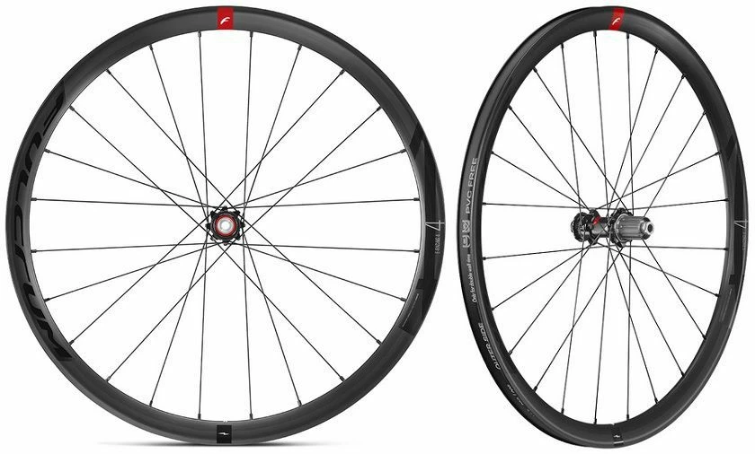 Roues Fulcrum E-Racing 4 DB Disques 3 Roues Fulcrum E-Racing 4 DB Disques