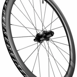Roues Zipp 303 S Carbon Tubeless Disc - Promo -Promos VTT Magasin roues zipp 303 s carbon tubeless disc 2021 p image 93700 grande